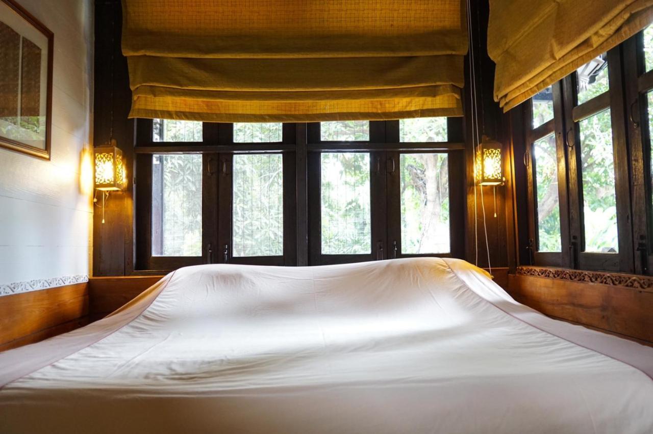 The Riverside Guest House Lampang Ngoại thất bức ảnh
