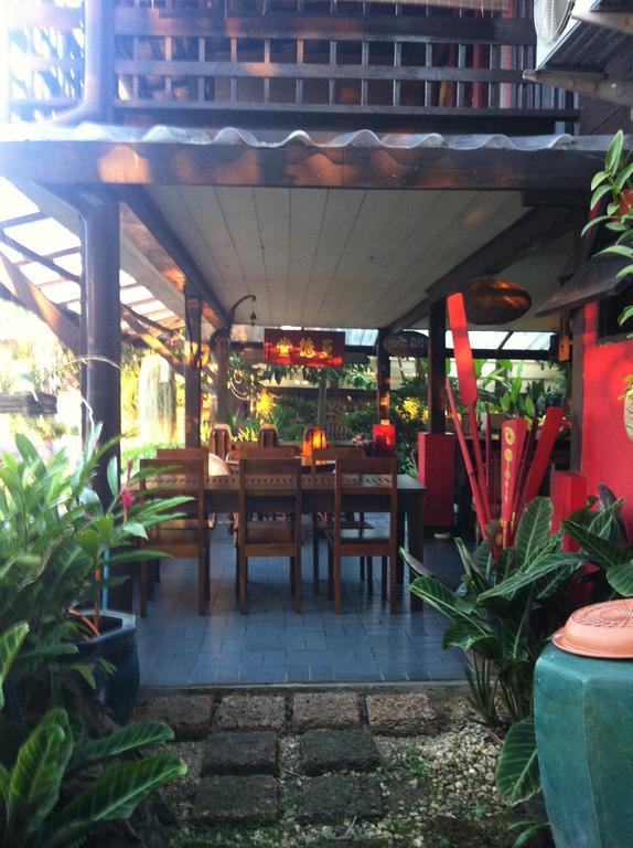 The Riverside Guest House Lampang Ngoại thất bức ảnh