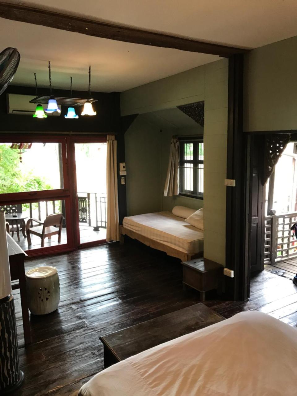 The Riverside Guest House Lampang Ngoại thất bức ảnh